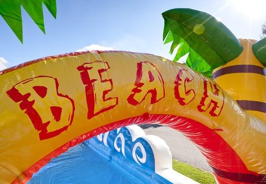 Consigue online tu tobogán hinchable de 18 m de largo en playa temática para niños. Ordene toboganes inflables ahora en JB Hinchables España