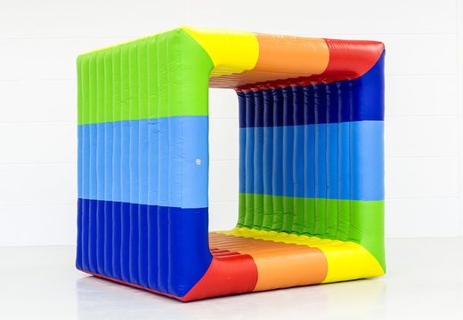Compra el cubo flip it de arcoíris para grandes y pequeños. Ordene artículos inflables en línea en JB Hinchables España