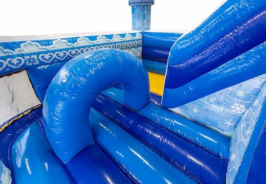 Castillo hinchable de princesa Funcity en azul con un tobogán en el interior, el objeto 3D en la superficie de salto y un divertido diseño de princesa para niños. Compre castillos hinchables en línea en JB Hinchables España