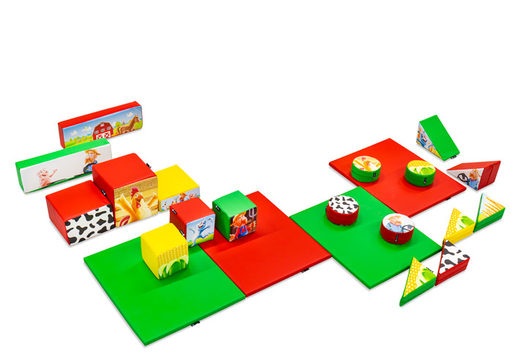 Juego de bloques de espuma grande en el tema de la granja con bloques coloridos para jugar