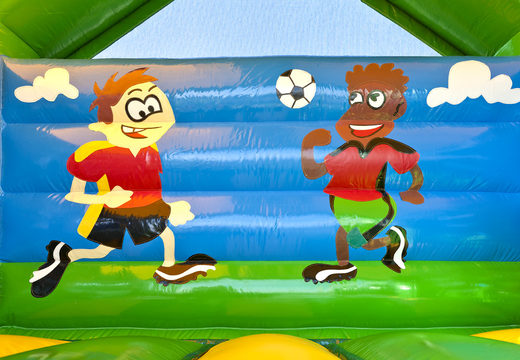 Compre un castillo inflable de fútbol para interiores con varios obstáculos, un tobogán y un objeto 3D en el techo en JB Hinchables España. Ordene castillos inflables en línea en JB Hinchables España