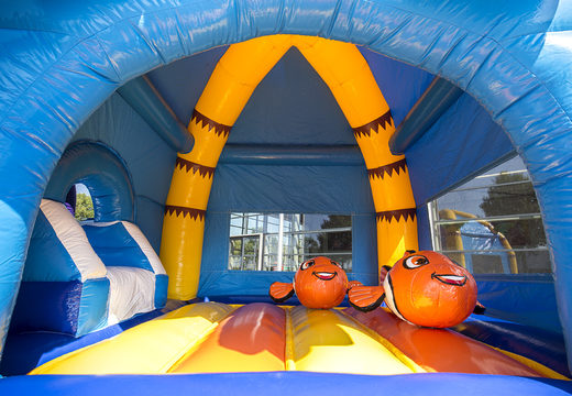 Compre castillo hinchable inflable multifun con techo en el tema nemo seaworld para niños en JB Hinchables España. Ordene castillos hinchables en línea en JB Hinchables España