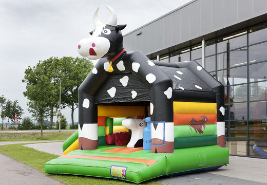Compre una castillo hinchable para vacas cubierta con un objeto 3D en el techo de JB Hinchables España. Ordene castillos hinchables en línea en JB Hinchables España