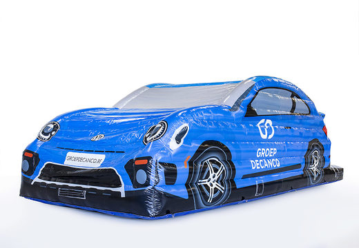 Volkswagen a medida: los hinchables para automóviles en azul son ideales para jornadas de puertas abiertas para garajes o para promocionar una nueva serie. Ordene castillos hinchables hechos a medida en JB Hinchables España