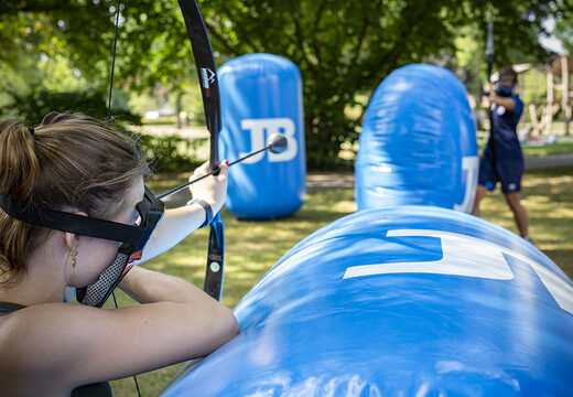Compre un bunker de tiro con arco inflable para jóvenes y mayores. Ordene bunkers inflables de tiro con arco ahora en línea en JB Hinchables España