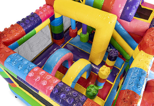 Ordene un castillo hinchable en supermanzanas con tobogán para niños. Compre castillos hinchables en línea en JB Hinchables España