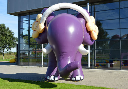 Ordene un gran elefante morado que atraiga las miradas. Compre 3d hinchables en línea en JB Hinchables España