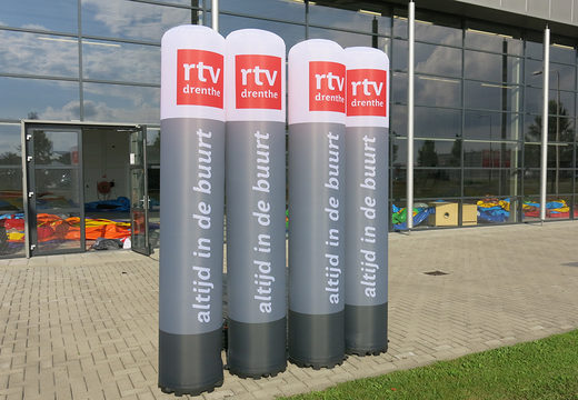 Compre pilares inflables RTV Drenthe hechos a medida. Ordene pilares publicitarios hinchables en línea en JB Hinchables España