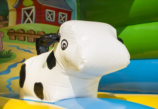 Mediano castillo inflable de interior multiplay a la venta en tema de granja va para niños. Ordena inflables en línea en JB Hinchables España