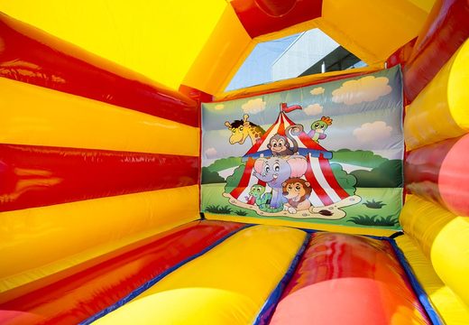 Ordena un mediano de castillo inflable interior con temática de circo. Ordena castillos inflables en línea en JB Hinchables España