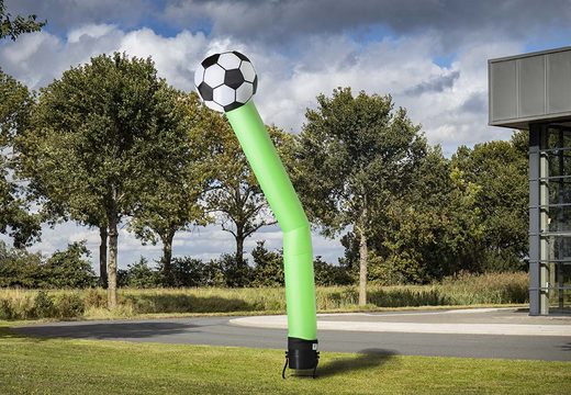 Compre el skytube con bola 3d de 6m de altura en verde online en JB Hinchables España. Ordene este skydancer directamente de nuestro stock