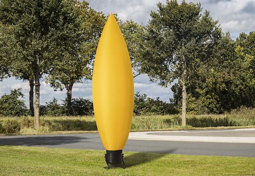 Ordena ahora online el cono inflable skydancer de 4m de altura en amarillo en JB Hinchables España. Compre skytubes inflables en colores y tamaños estándar directamente en línea