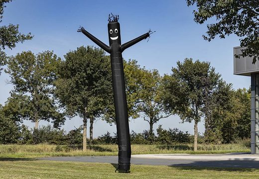 Skytubes hinchable estándar de 6 o 8 metros en negro a la venta en JB Hinchables España. Ordene airdancers en colores y dimensiones estándar directamente en línea
