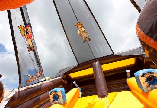 Compre Mega Pirate Shooter Ship forma castillo hinchable con Shoot and Slide Game para niños. Solicite casas castillos hinchables en JB Hinchables España