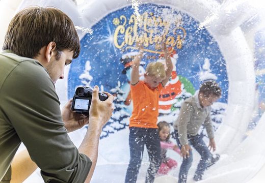 Globo de nieve hermético con diferentes efectos de fondo y nieve para tomar fotografías para la venta.