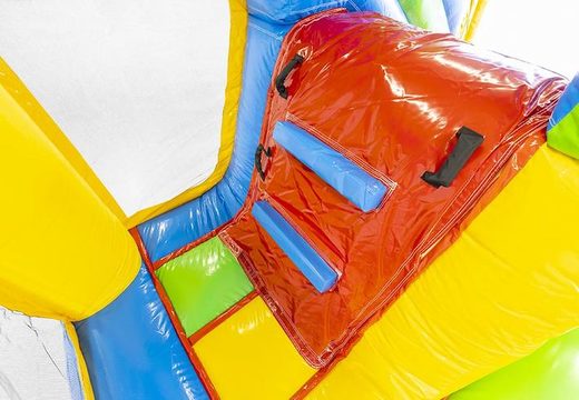pedir colchón de aire inflable con tobogán en tema pirata para niños