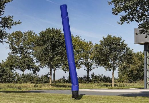 Ordene skytubes inflables de 6 o 8 metros en azul oscuro en línea en JB Hinchables España. Entrega rápida de todos los inflables skydancers