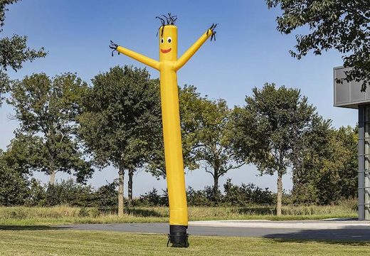 Skydancers inflables de 6 u 8 metros en amarillo a la venta en JB Hinchables España. Ordene en línea airdancers en colores y dimensiones estándar