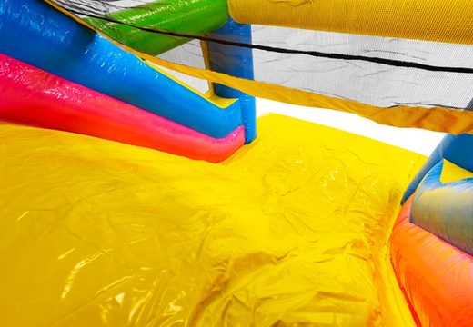 Ordene 13 metros larga pista americanas inflable en Colores Felices para niños. Compre pistas americanas inflables ahora en línea en JB Hinchables España