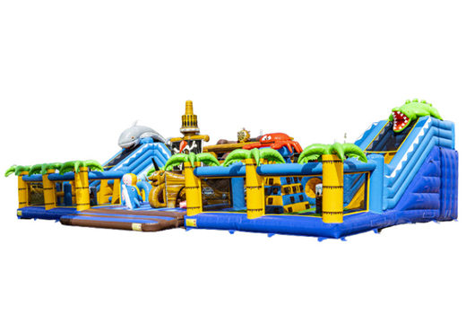 Gran parque de juegos inflable JB Inflatables con temática de mundo marino